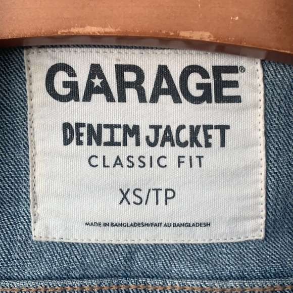Denim jacket - Picture 6 of 7